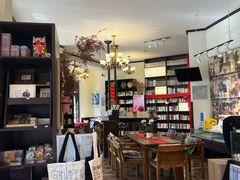 -良友书坊(安徽路店)