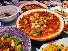 -巴特餐饮6加1音乐餐吧·新疆菜