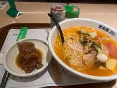 -蒙自源米线大王(东站店)