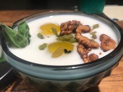 手工酸奶配百香果冻-嘉禾·悦享餐厅(八方汇店)