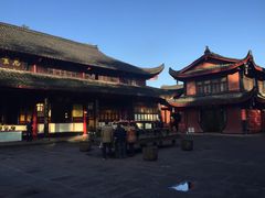 -峨眉山报国寺