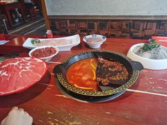 鸳鸯锅底-黄家码头老火锅(解放碑旗舰店)