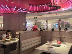 -海底捞火锅(杭州庆春路夜宵主题店)