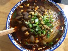 -刘二姐肥肠米粉(总店)