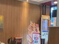 -麦当劳(中唱大厦店)