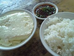 -晏老九豆花饭家常菜(上海城店)