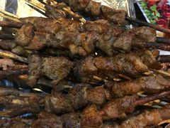红柳羊肉-新疆烧烤王(广灵店)