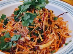 -喝丢一只鞋辣炒海鲜小烧烤(三八广场店)