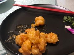 -梅龙镇广场