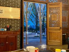 -仁虎老火锅(黄泥磅店)
