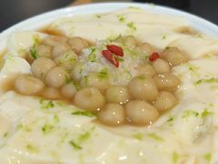 冰豆腐花和冰汤团-山缓缓火锅(苏州仁恒仓街店)