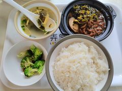 -弄堂咪道-饭香·面香·馄饨香(汇锦广场店)