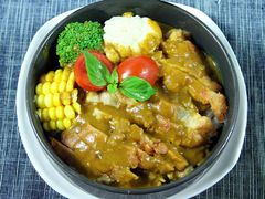 咖喱鸡扒饭-红墙餐吧(大学城南亭店)