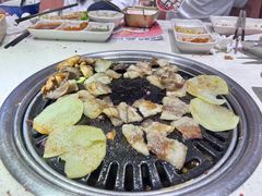 -猫爪爪原切自助烤肉(观音桥阳光世纪店)