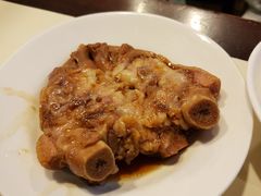 -阿水狮猪脚大王(台中公园店)