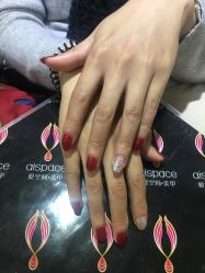 -爱空间美睫健康美甲