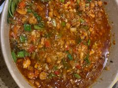 -肖肖酸萝卜鱼火锅(总店)