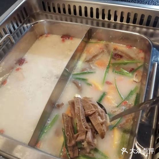 福满溢猪肚鸡火锅(滨河南路店)