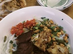 -牛八宝桂林米粉(八里庄店)