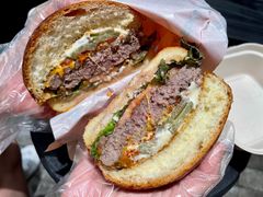 柠香蟹籽牛肉汉堡-JPG canteen(广州寺右公馆店)