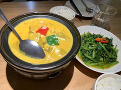 -默加东南亚美食(大宁音乐广场店)