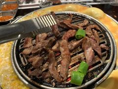 -青瓦炭韩潮烤肉(花园道店)