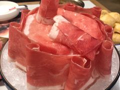 -魔法帽酱料牛肉小火锅(米兰店)