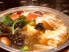 菌汤锅底-呷哺呷哺(青岛香港中路银座店)