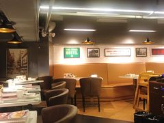 大堂-新大咀港式茶餐厅(宝山万达店)