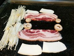 -小黑猪石板烤肉(皇冠花园店)