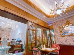 -秘密旅行Bonjour(黑金冠 江南西店)