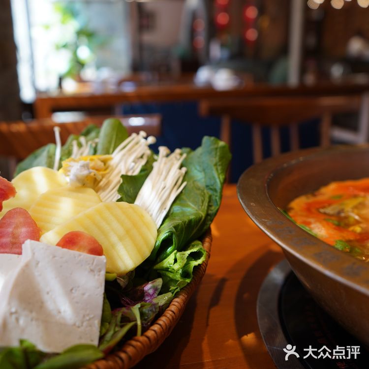 贵阳美食｜老凯俚酸汤鱼🐟🍅🌶️