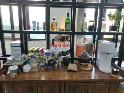 -塞巴斯汀SEBASTIAN专业美发店