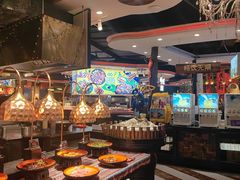 -四海一家自助餐(益田假日广场店)