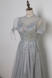 -欣薇婚纱(新源乐汇城店)