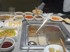 -海底捞火锅(东百中心店)
