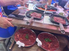 -热火朝天鲜切牛肉火锅(南强街巷店)