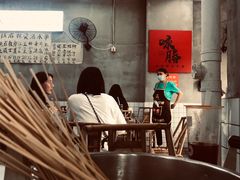 -咏勝锑锅麻辣烫(净居寺路总店)