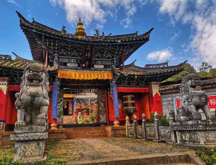 文笔山景区-"别再和我说丽江商业化不好玩,那因为你没有.