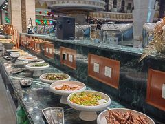 -碧中海汤泉汗蒸酒店