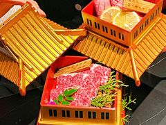 -山川小町·极番烧肉(新地假日广场店)