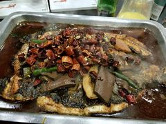 -辣尚瘾·烤鱼·新川菜(交大直营店)