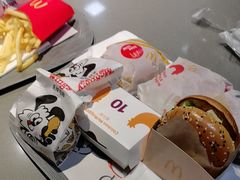 -麦当劳(丽江玉河广场店)