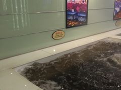 -嘉年华会水疗会(大剧院站E出口店)