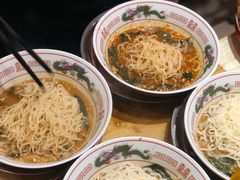 -老龙亭拉面店