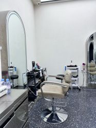 -Hair Co.一间沙龙