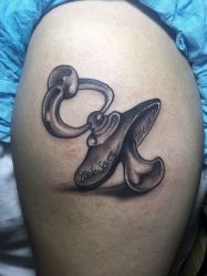 -SNOW TATTOO STUDIO