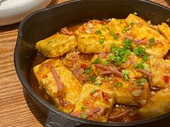 蒜香火腿包浆豆腐-云海肴·汽锅鸡·云南菜(广安门天虹店)