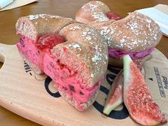 -Catch Bagel(芳草地店)