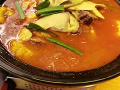 襄阳砂锅牛三鲜-莲餐厅·湖北菜·藕汤是头牌(愚园路店)